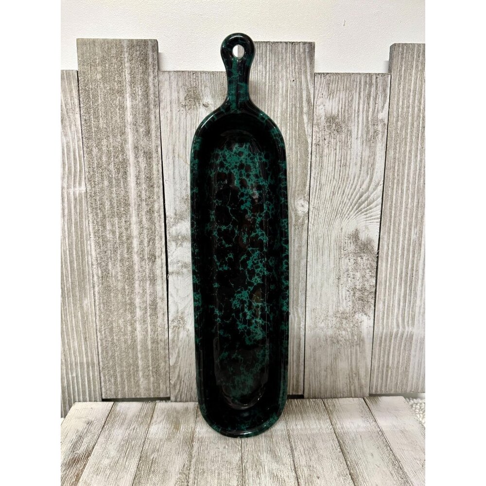 Vintage Bennington Potters Black on Green Bread Tray Banneton